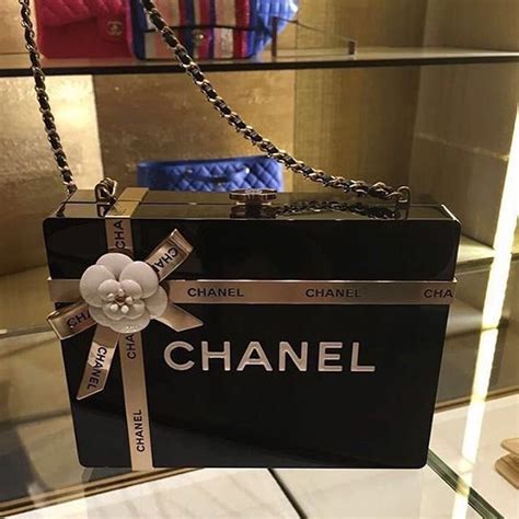 chanel perfume handbag|Chanel perfume gift with purchase.